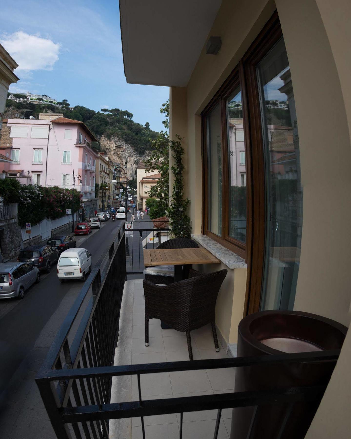 Dea Guest House Sorrento Buitenkant foto
