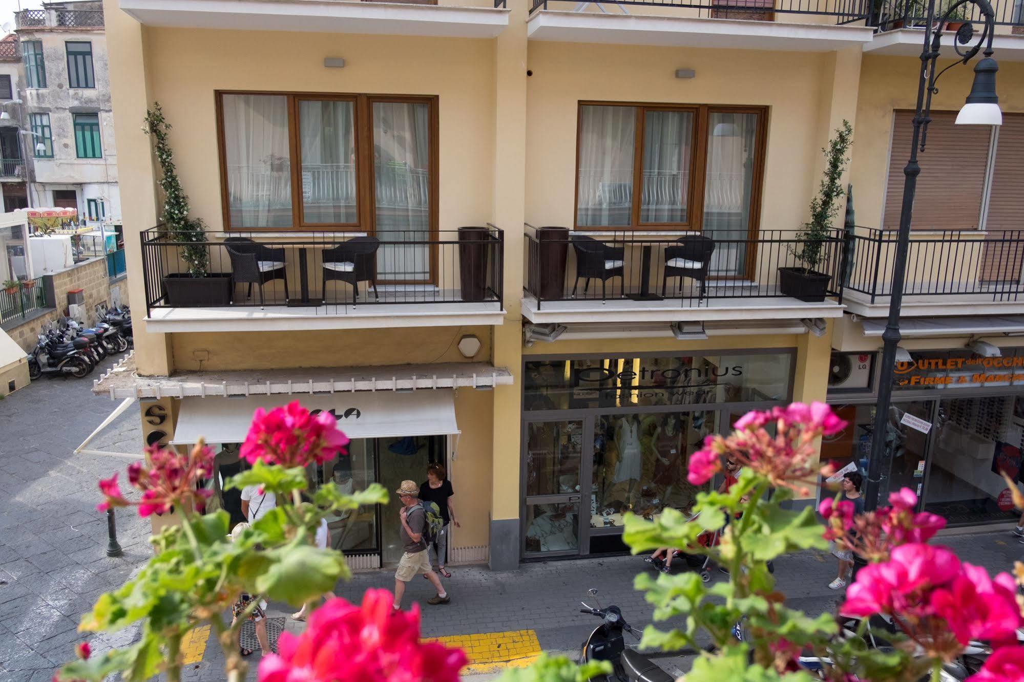 Dea Guest House Sorrento Buitenkant foto